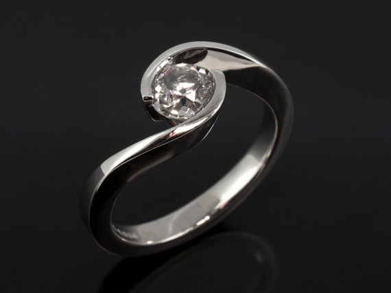 Round Brilliant Cut Diamond Engagement Rings Glasgow, Scotland