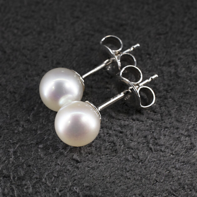 White Round Cultured River Pearl Studded earrings with 9kt White Gold Fittings 5-5.5mm Pearls