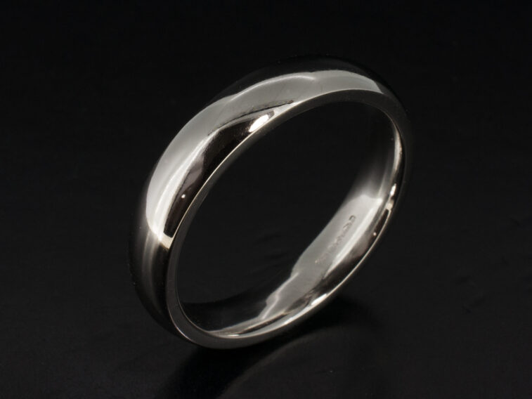 Bespoke Gents Wedding Rings - Unique Designs for Inspiration