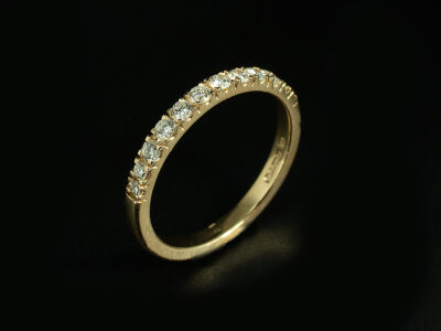 Ladies Diamond Eternity Ring, 18kt Yellow Gold Castle Set Design, Round Brilliant Cut Diamonds 0.27ct (12)