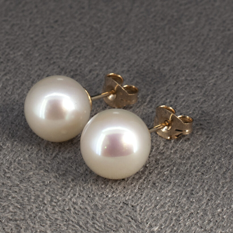 Round White Cultured River Pearl Studded Earrings 8.5-9.0mm with Yellow Gold Fittings