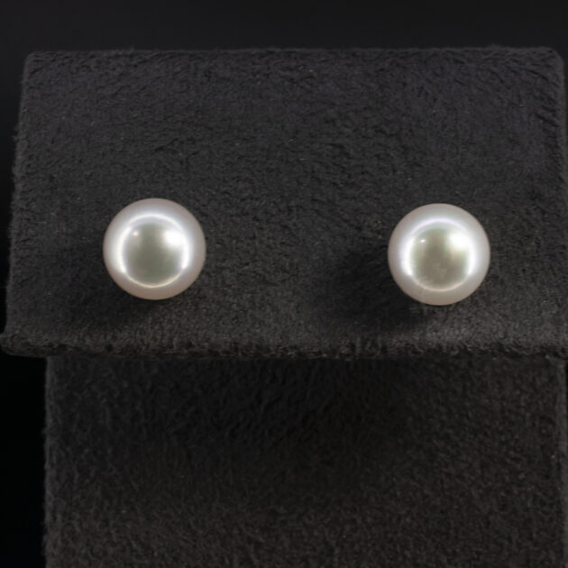 Pearl Studded Earrings in Yellow Gold, White Round Akoya Pearls, 6.5-7mm